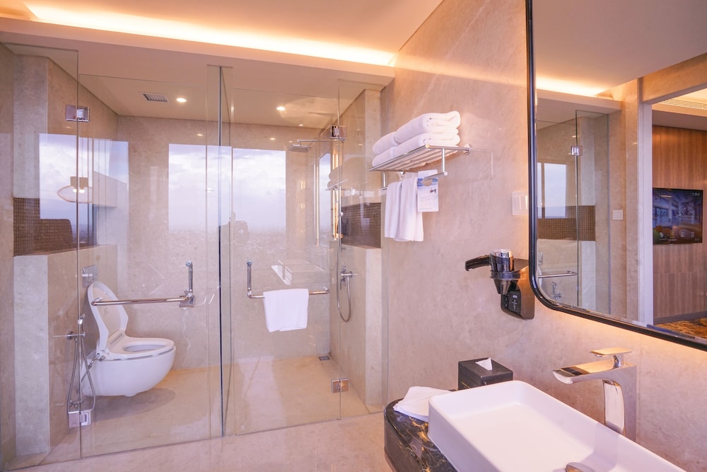 Grand Mercure Malang 14/67