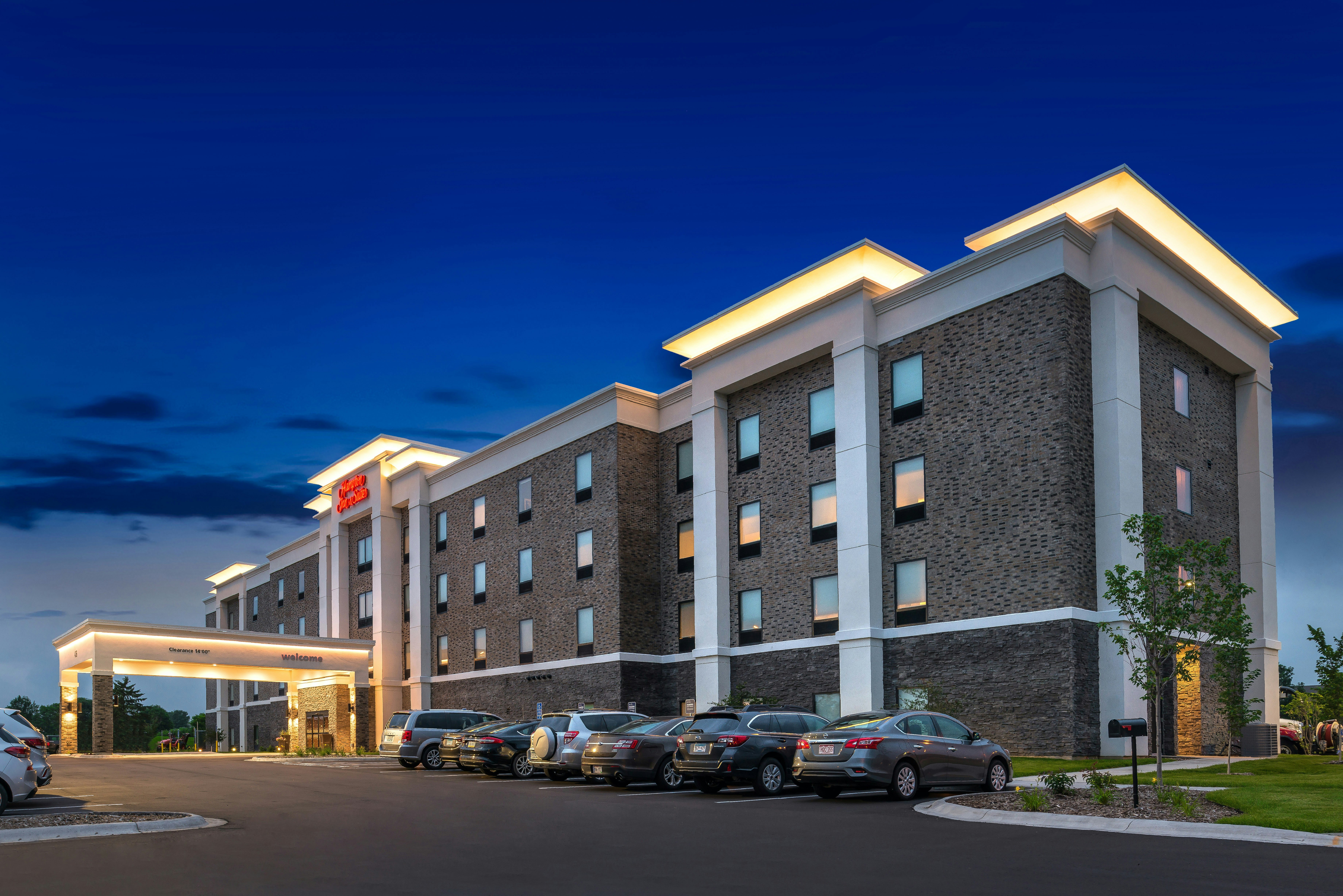Hampton Inn & Suites St. Paul Oakdale/Woodbury 42/43