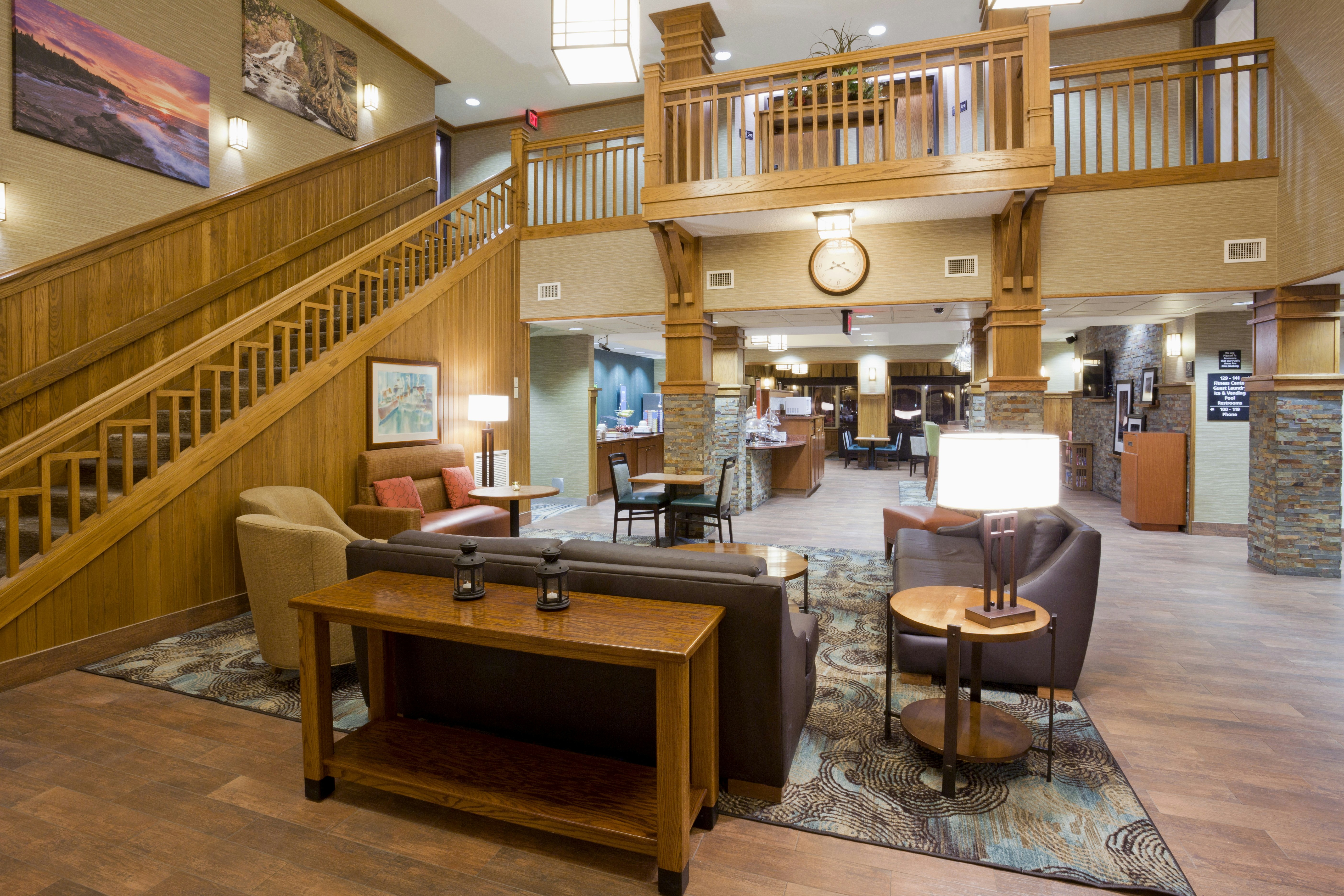 Hampton Inn Duluth Canal Park 50/77