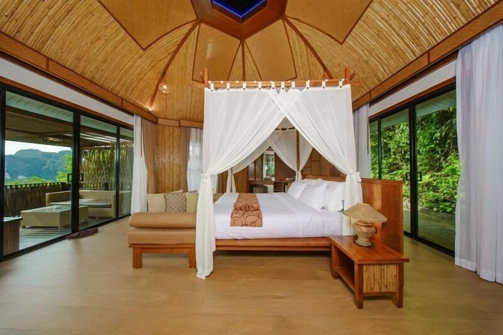 Premium Jacuzzi Villa