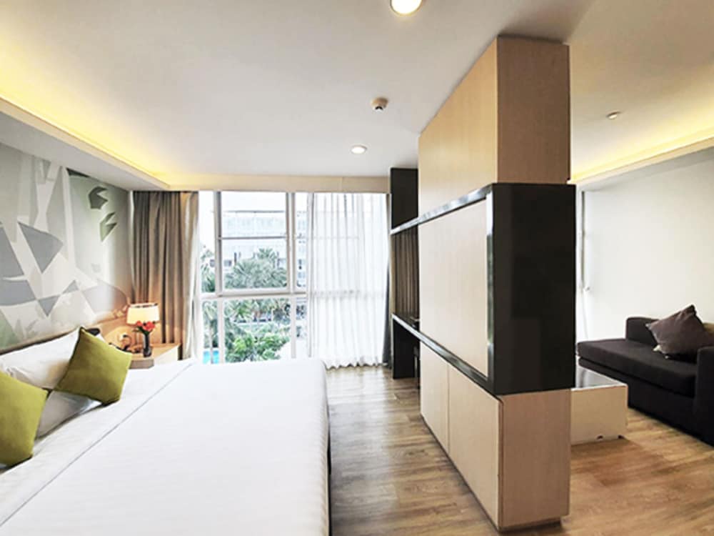 The Idle Hotel & Residence 26/68