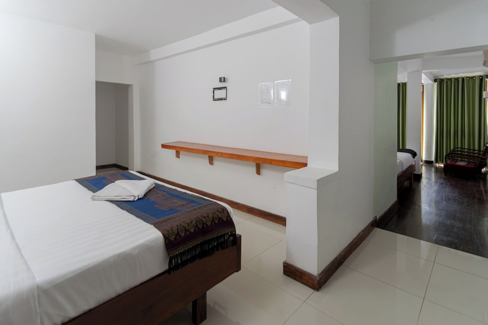 Samathi Lake Resort 30/48