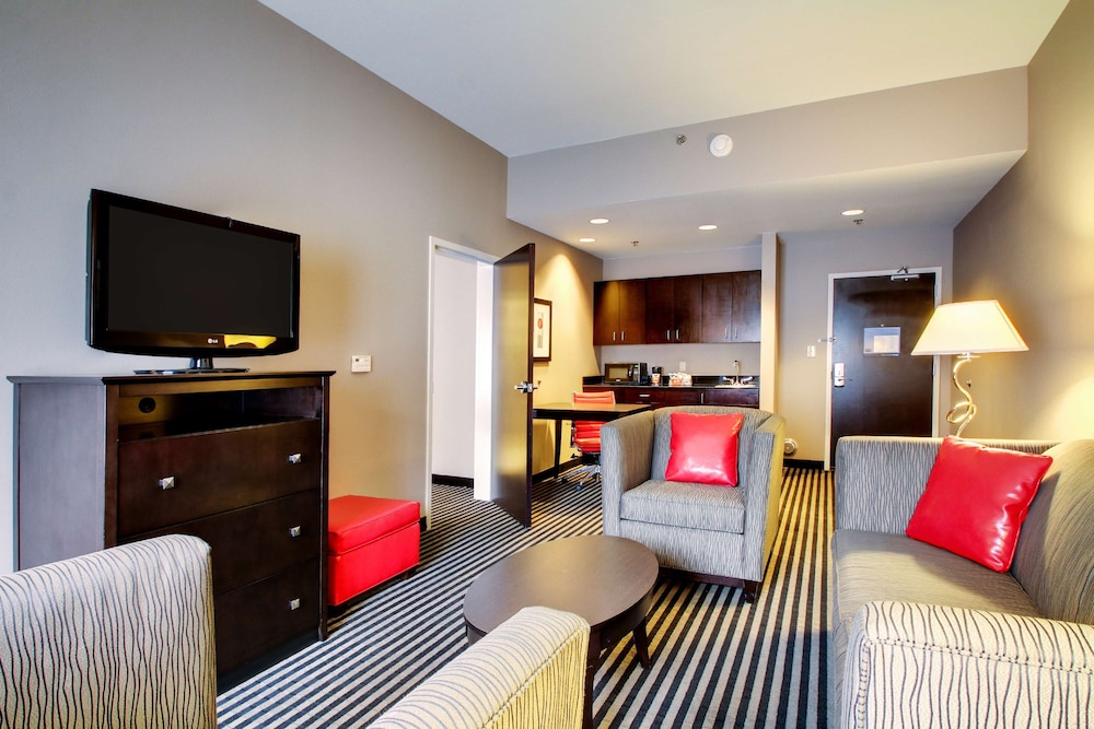 Hampton Inn Birmingham Leeds 49/74