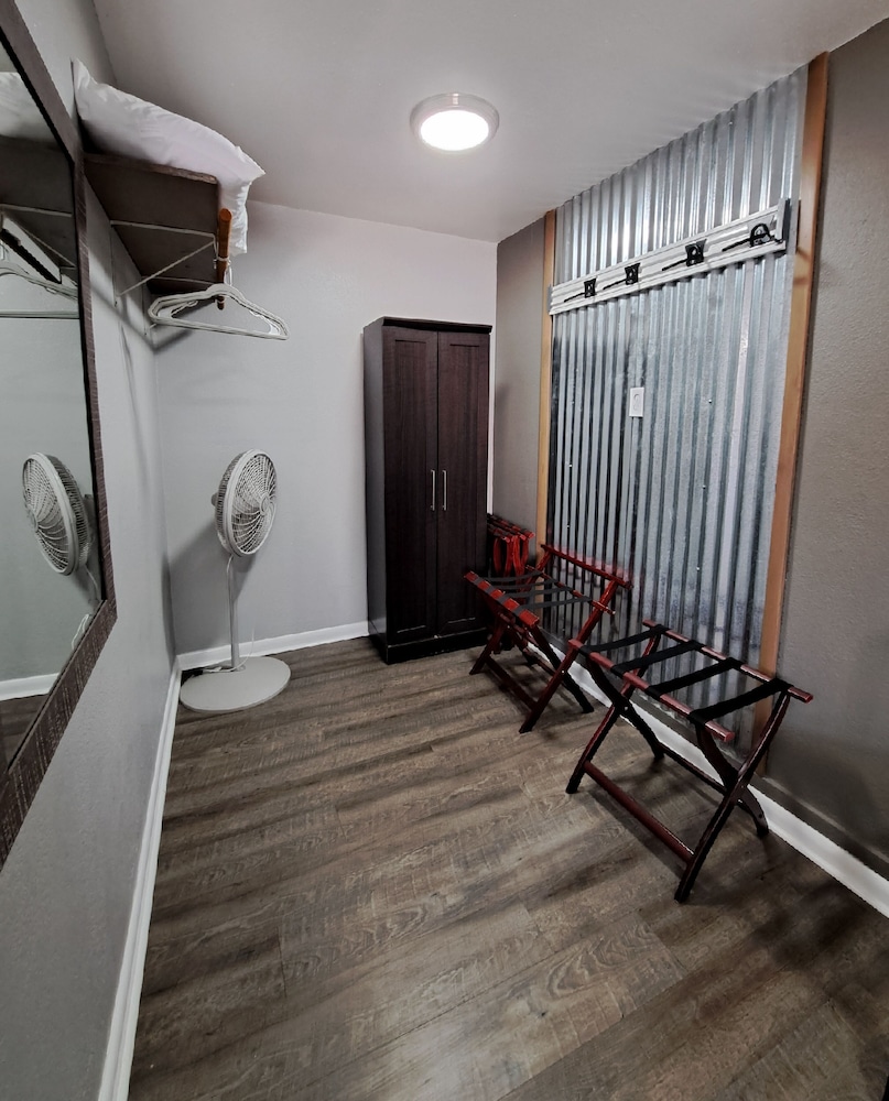 Buffalo Lodge Bicycle Resort 28/50