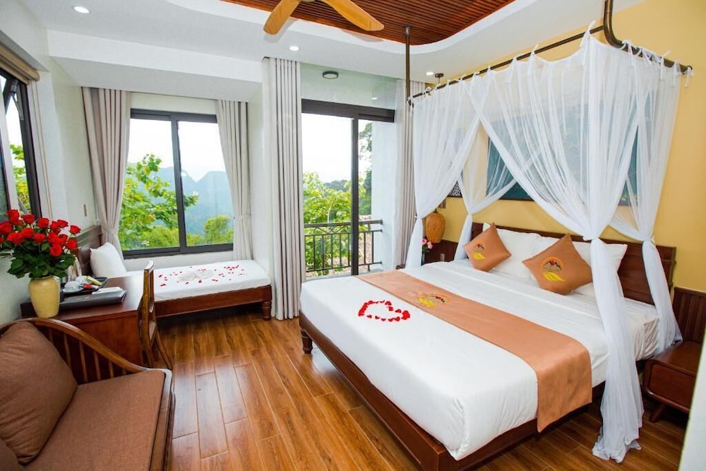 Central Hills Pu Luong Resort 7/50