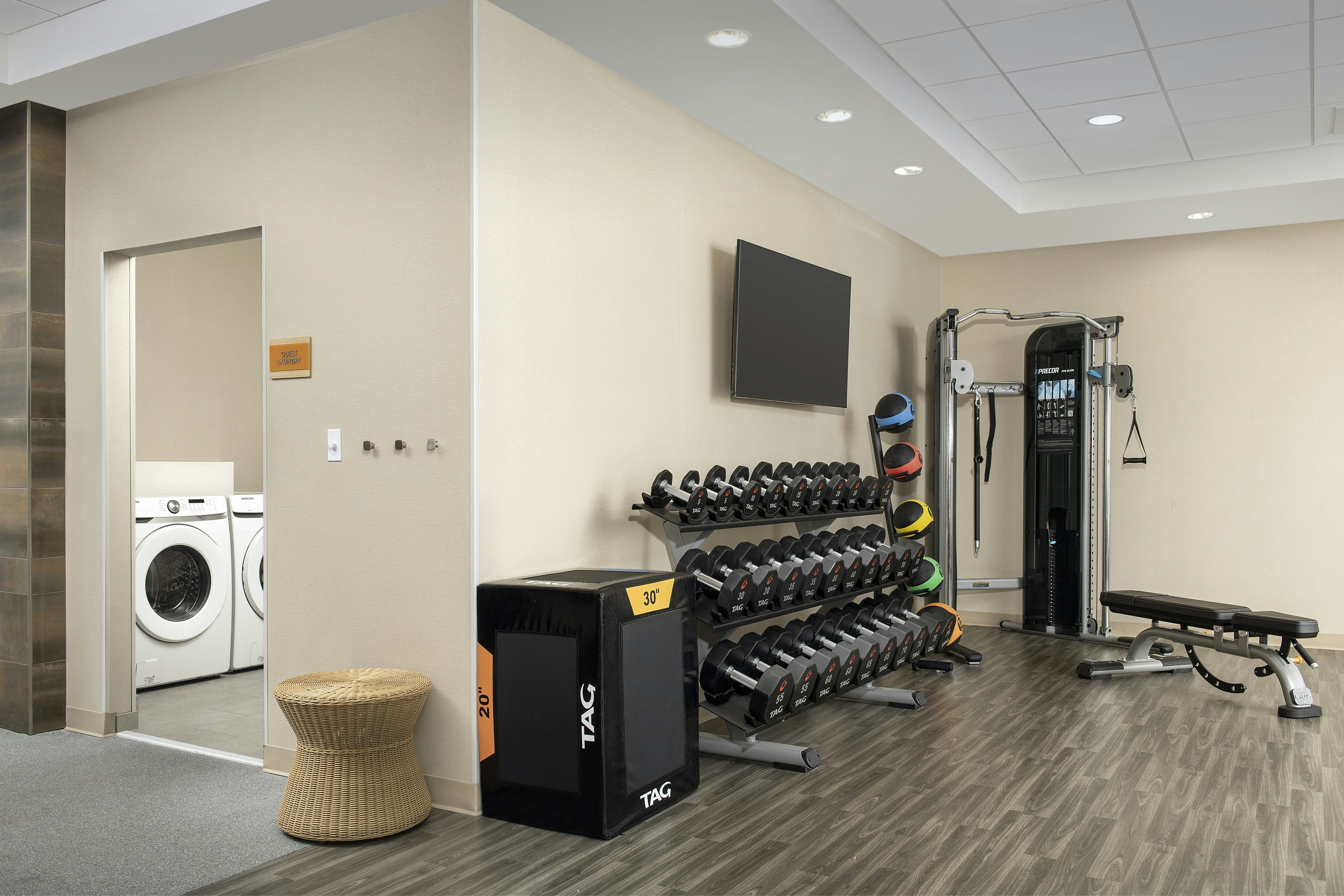 Home2 Suites by Hilton Fort Myers Airport 20/42
