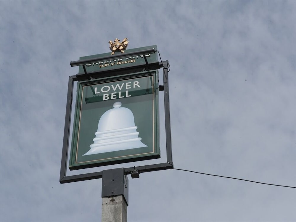 The Lower Bell 4/33