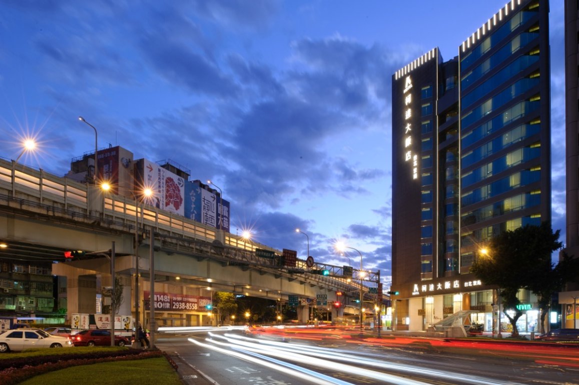 K Hotel Dunnan 1/20
