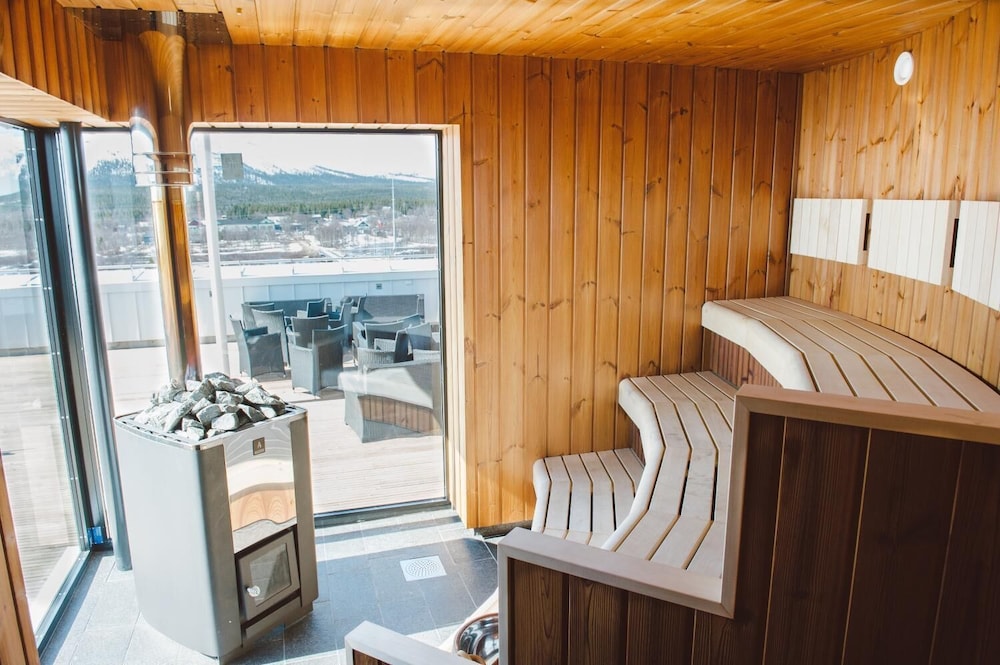 QUALITY HOTEL LAPLAND 17/43