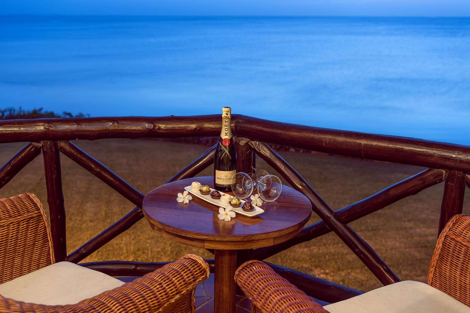 Sea Cliff Resort and Spa Hotel 56/80
