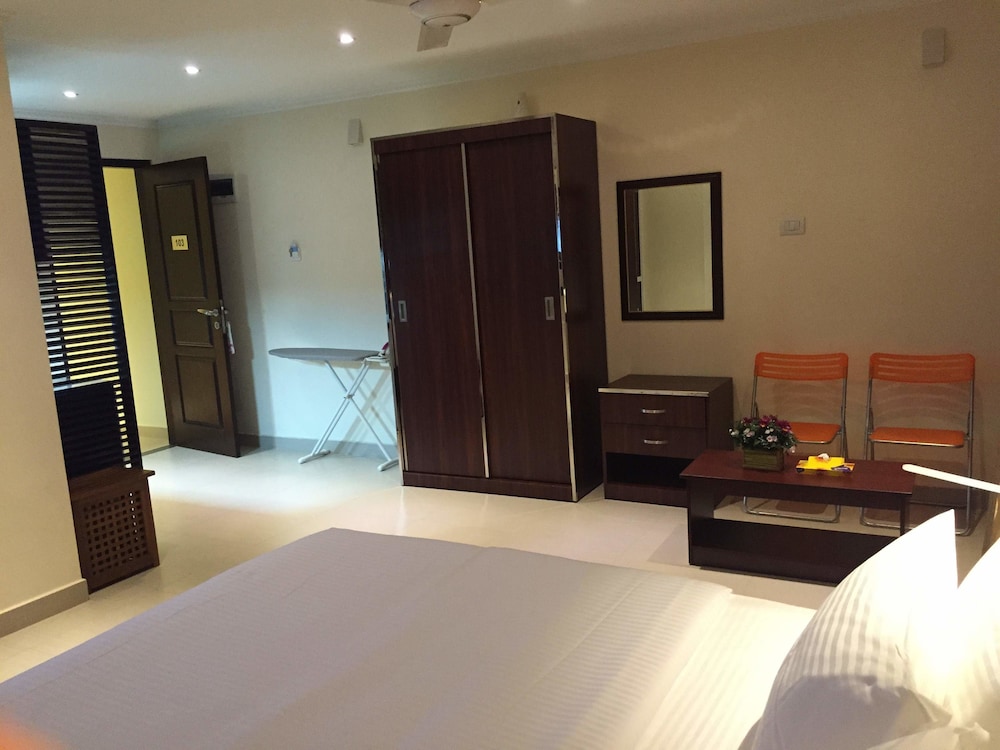 Splendid Holiday Guest House 15/26