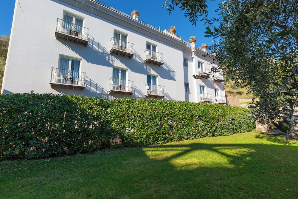 Atlantic Palace Sorrento - Adults Only 47/50