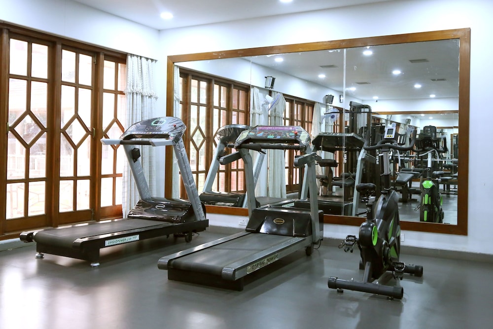 AURANGABAD GYMKHANA CLUB. 49/69