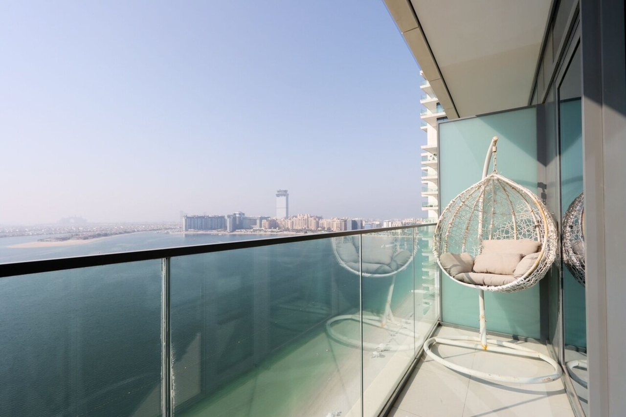 2BR Full panoramic Sea View and Beach Access 22/24
