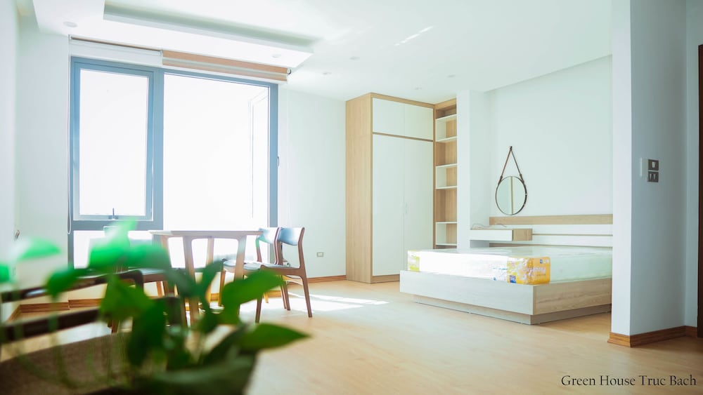 Green House Service Apartment 12/46