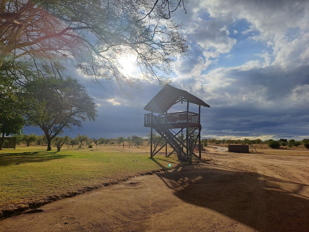 Xanatseni Private Camp 35/49