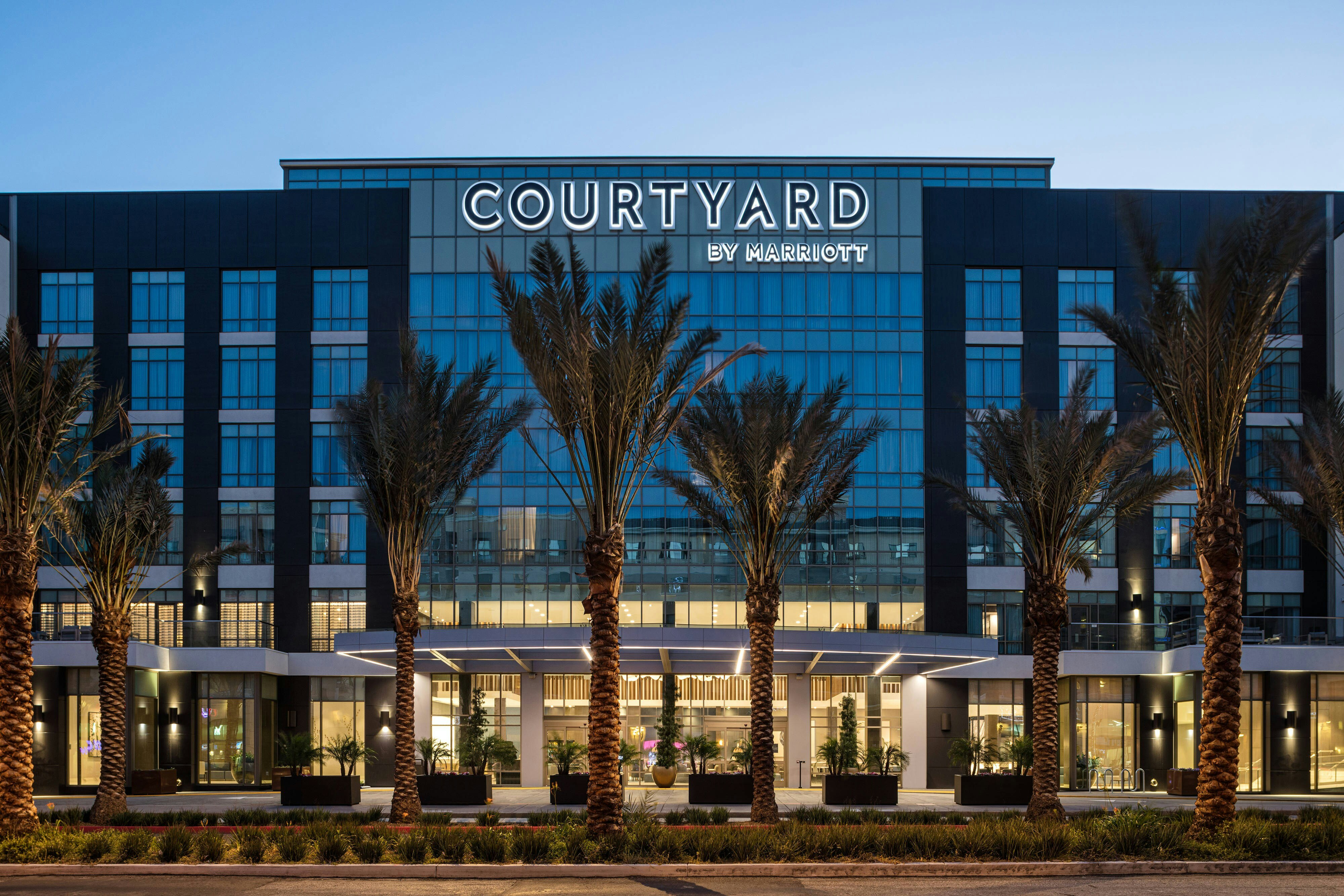 Courtyard By Marriott Los Angeles Monterey Park 25/25