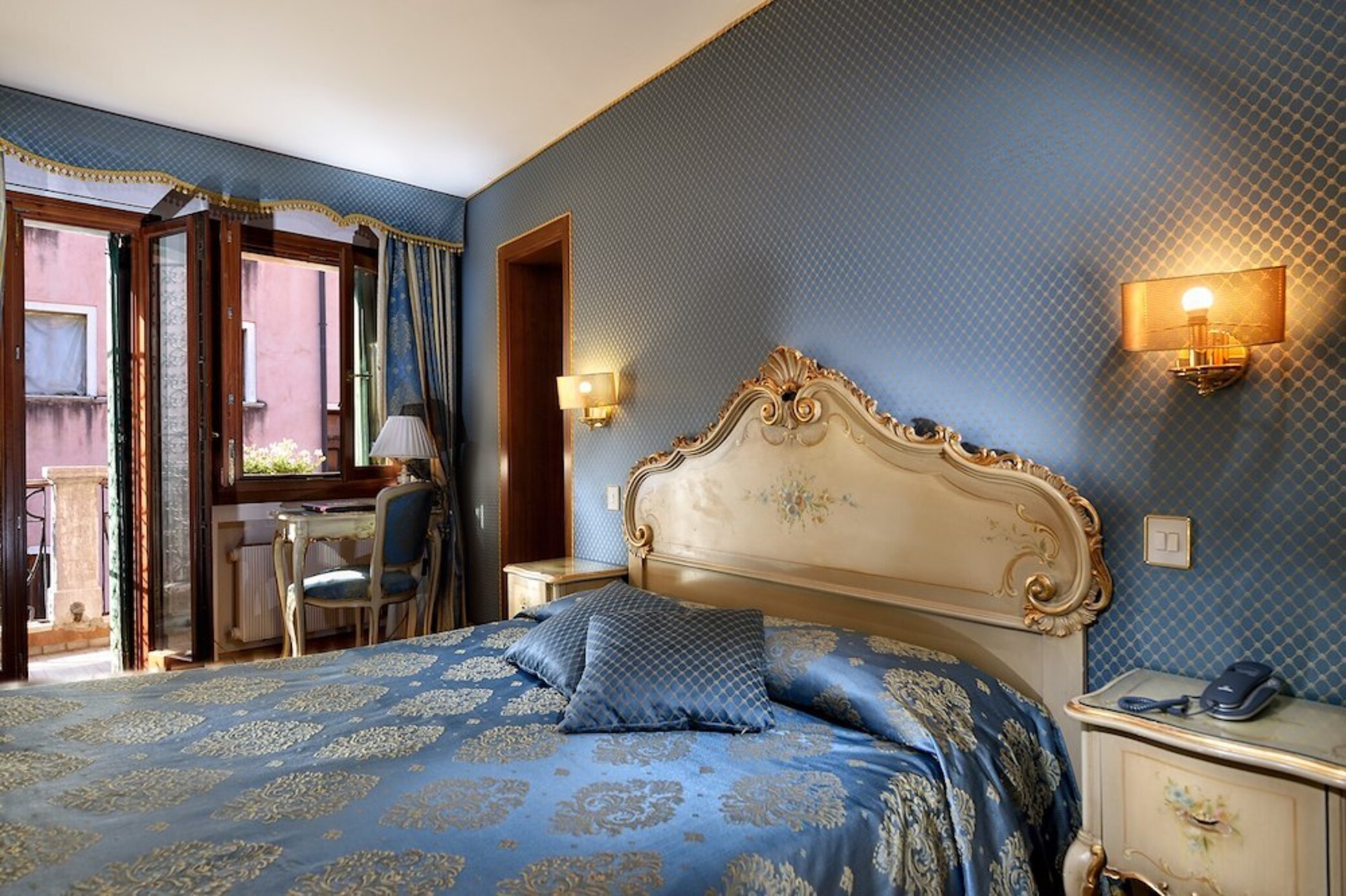 Double Room with Canal View