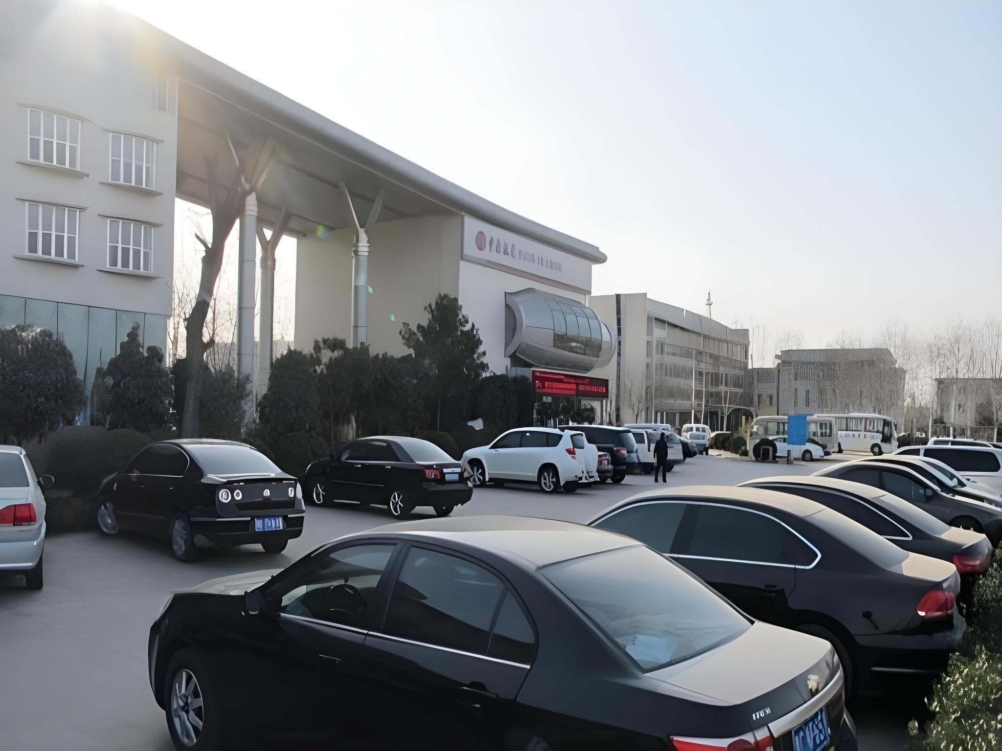 Zhengzhou Airport Hotel 33/43