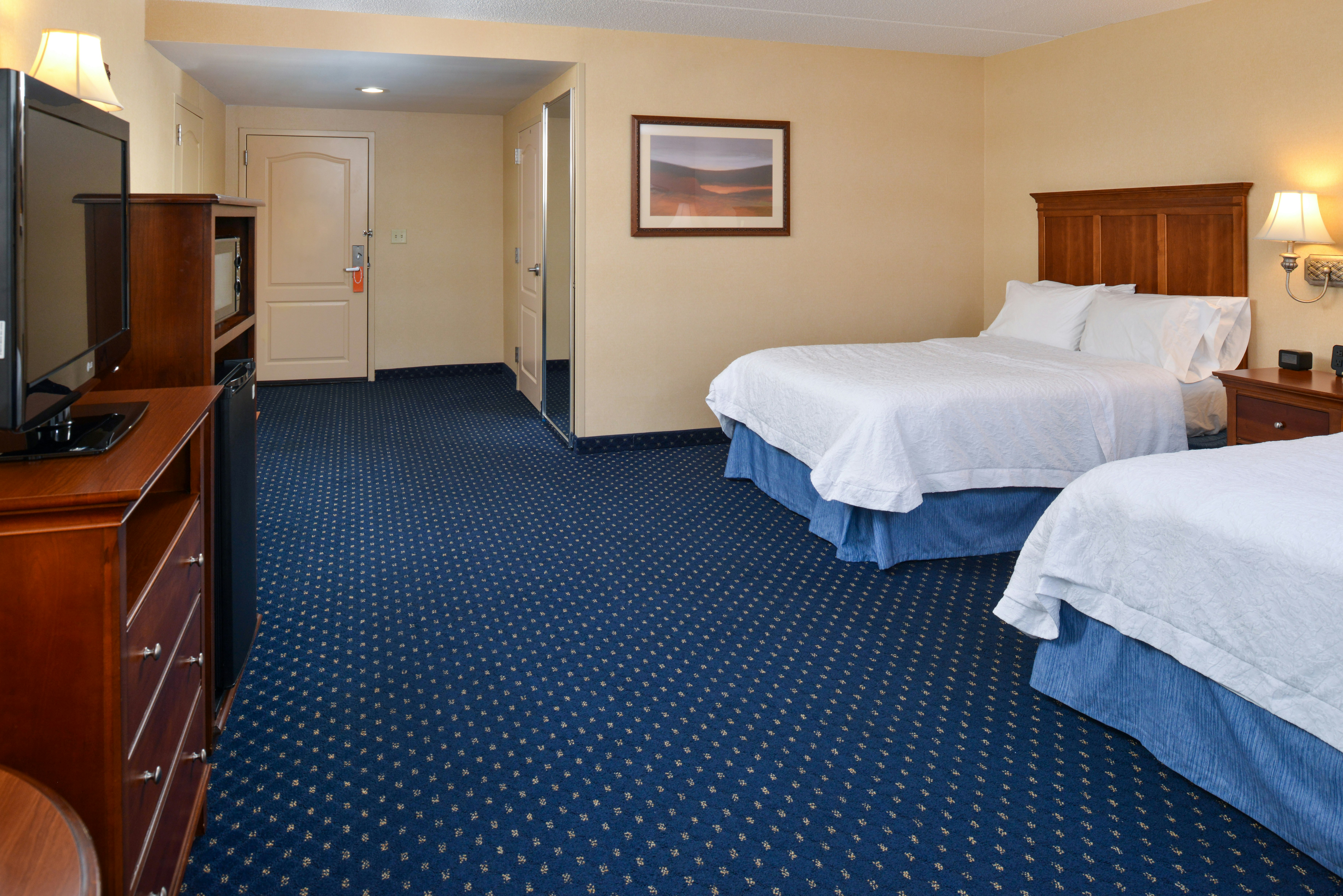 Hampton Inn & Suites Fredericksburg South 12/61