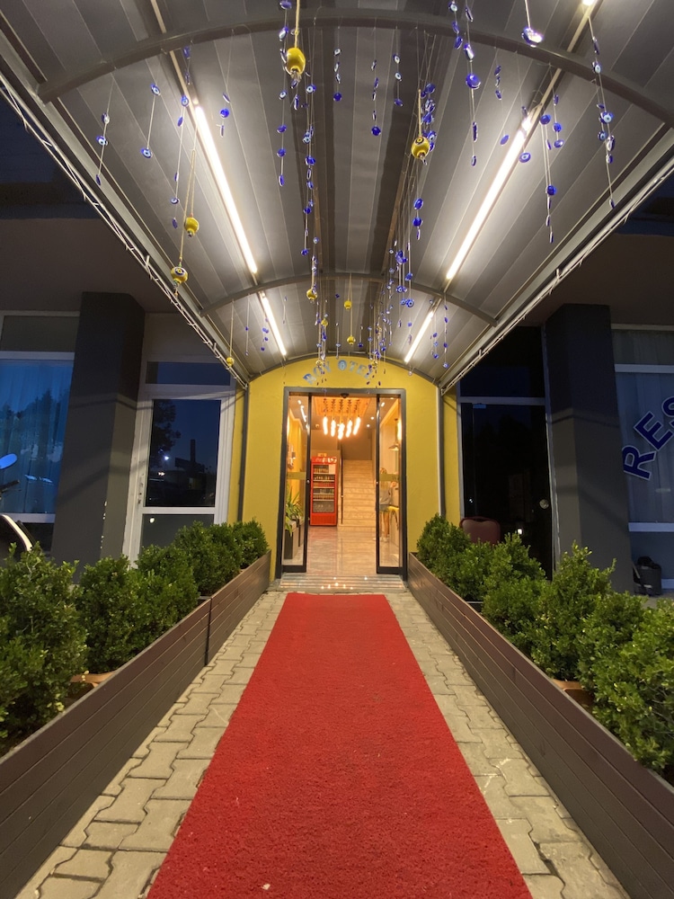Roy Otel Akcay 2/50