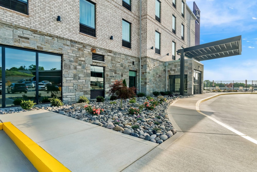 Sleep Inn & Suites Savannah Tennessee Riverfront 41/50