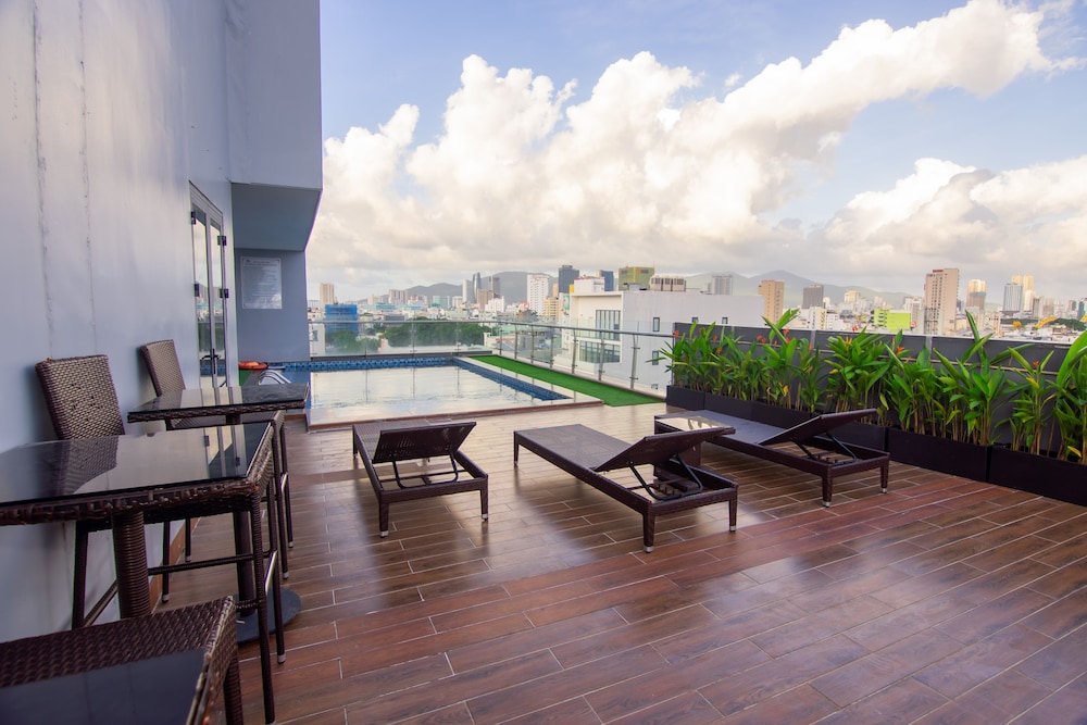 Quoc Cuong Center Hotel 40/49