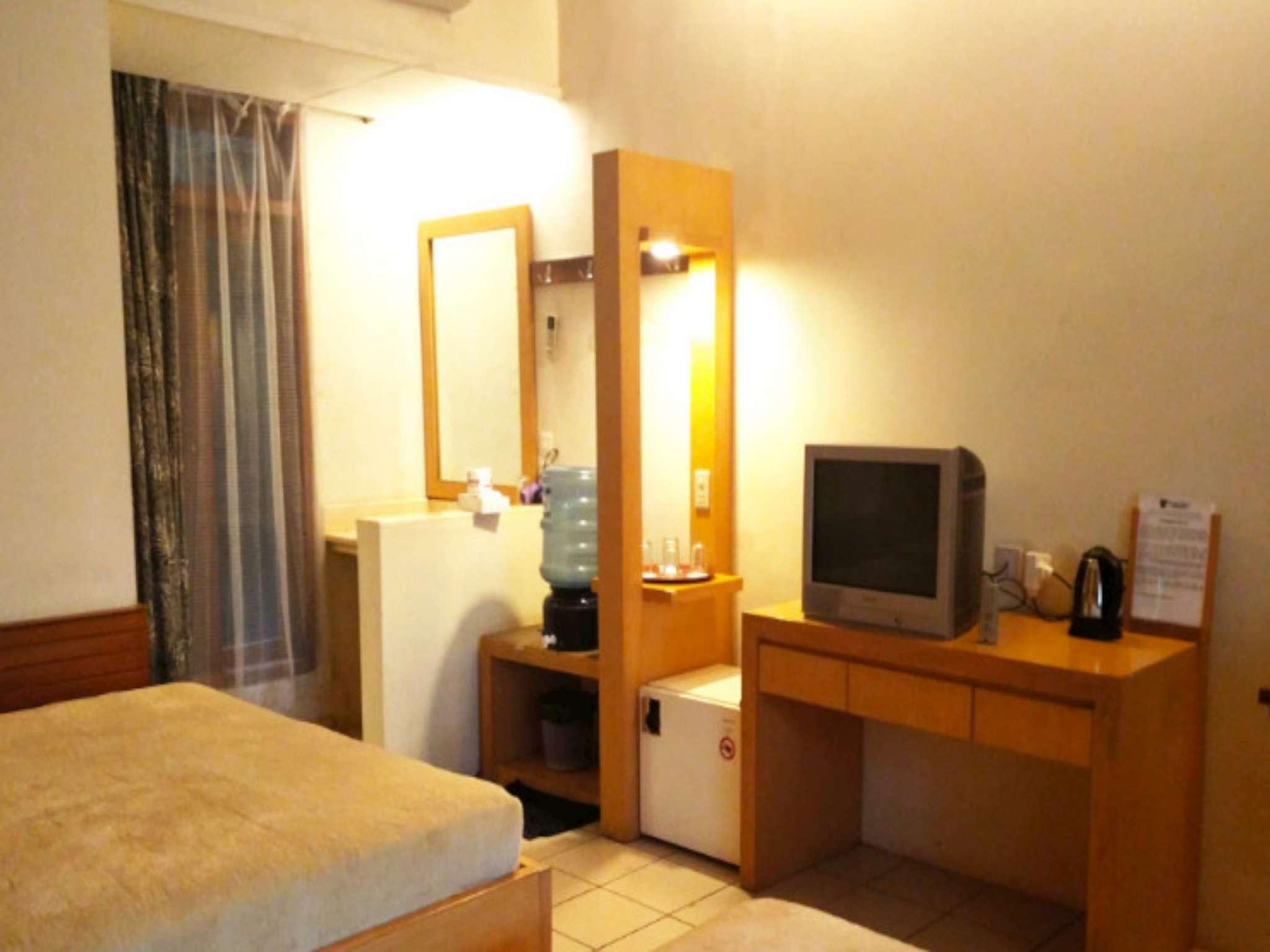 Pantai Indah Resort Hotel Barat 12/30