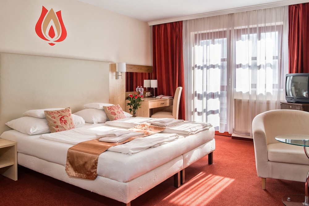 Hotel Piroska Buk 14/50