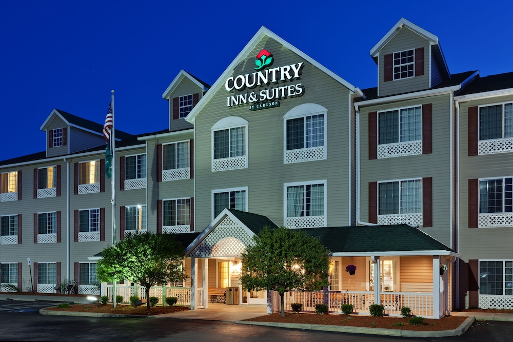 Country Inn and Suites by Radisson Big Flats (Elmira) NY 4/38