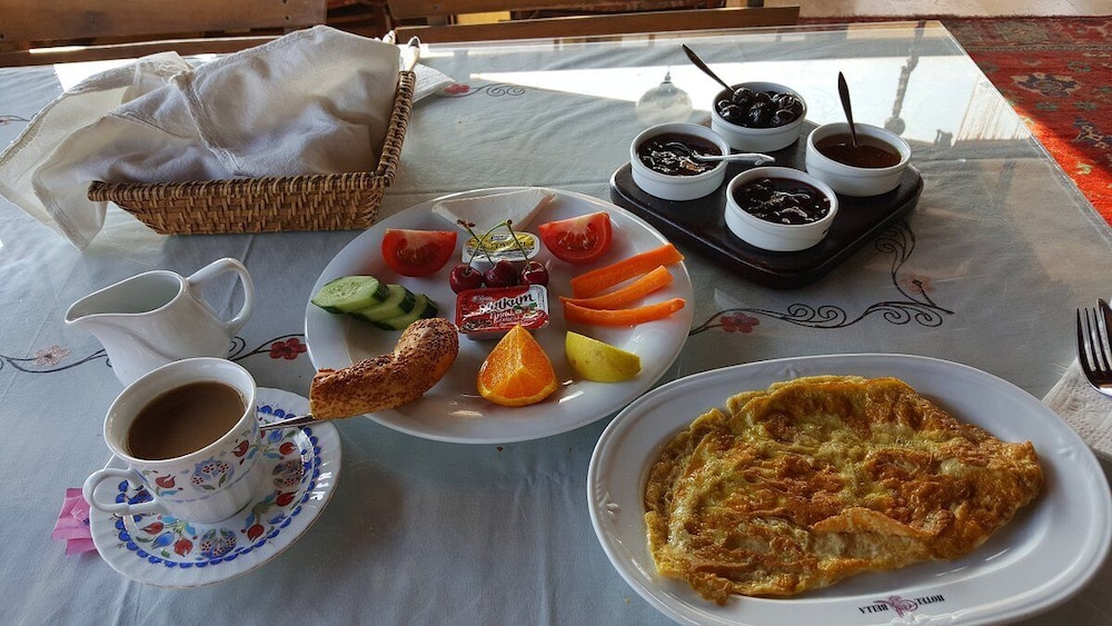 Bella Hotel 24/50