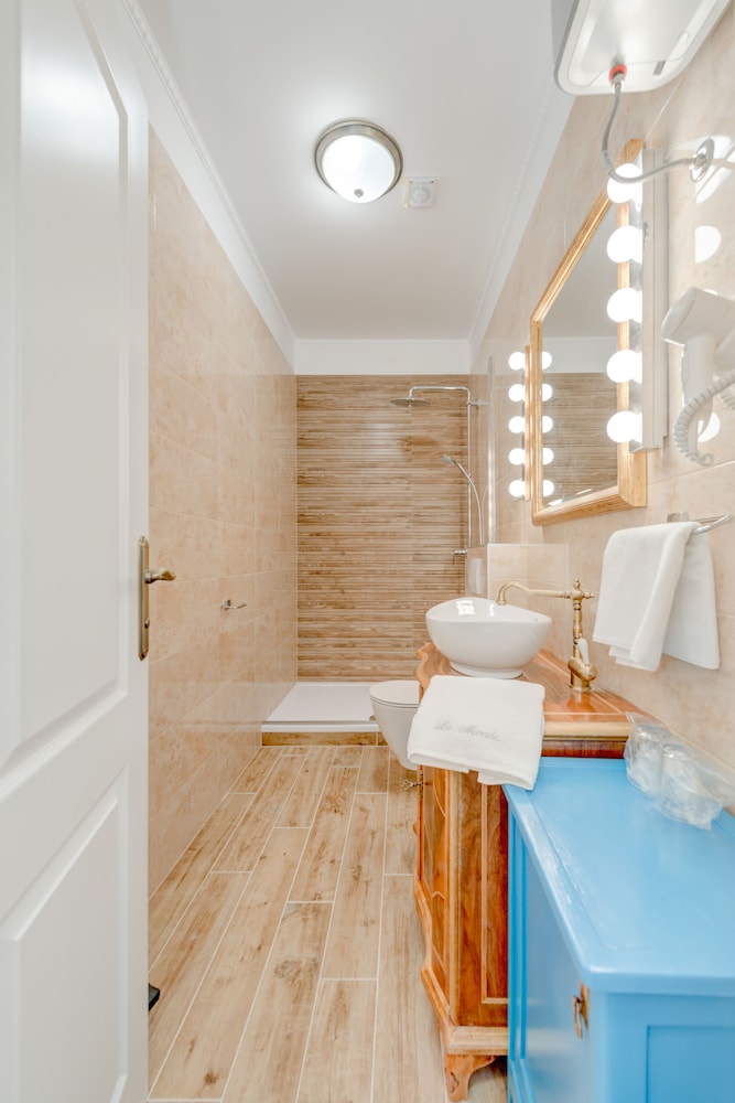 Le Monde Luxury Accommodation 32/63