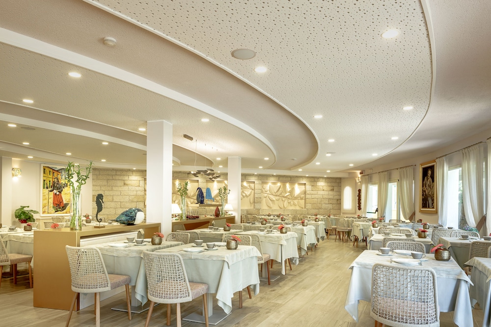 Cruccuris Resort - Adults Only 55/72