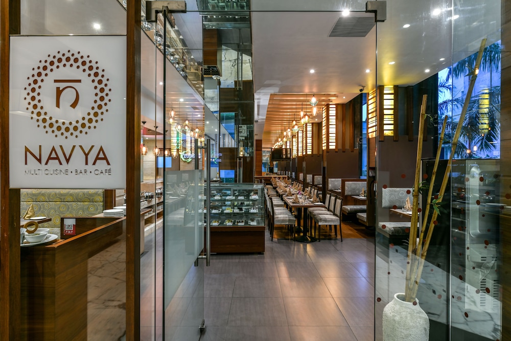 The Regale By Tunga 5/50