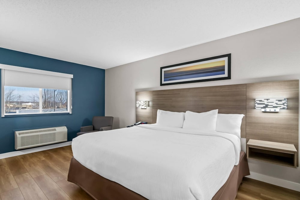 Standard, King Bed