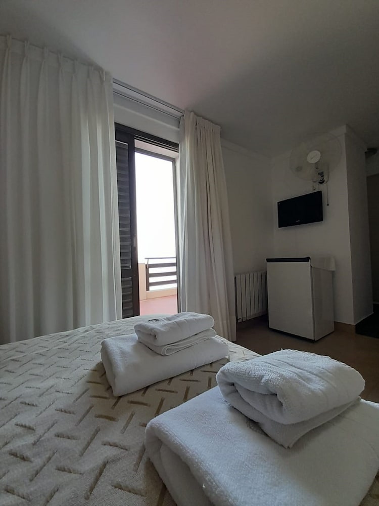 Intersur Villa Gesell 8/35