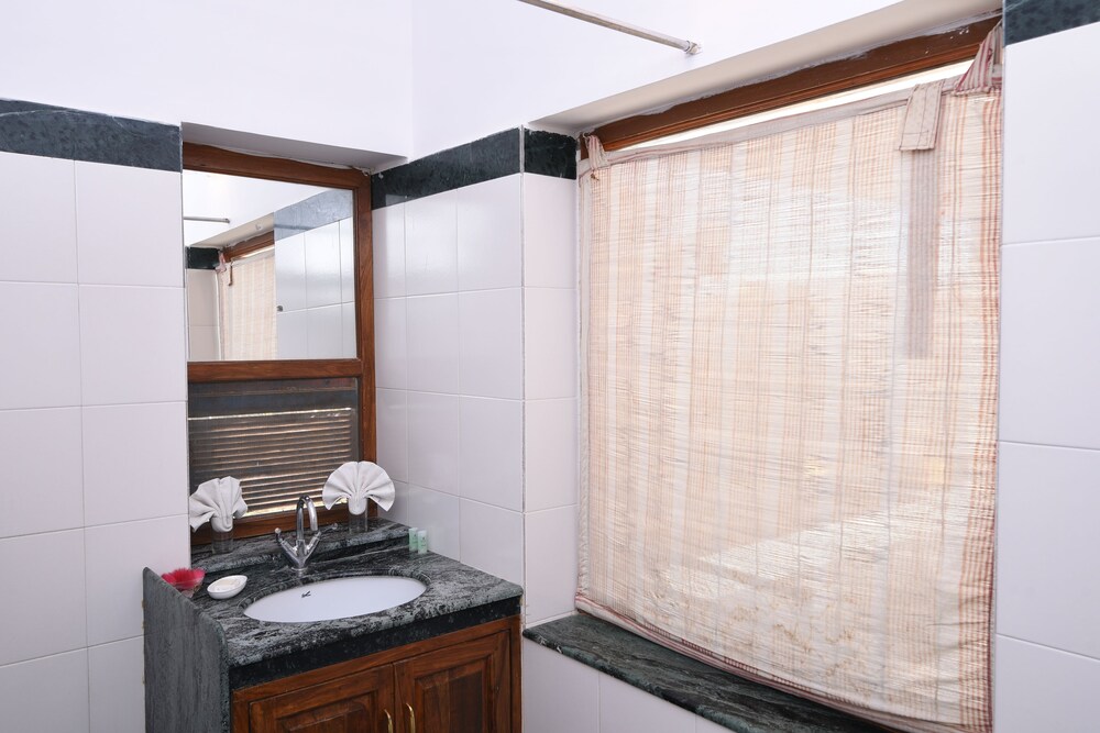 Devra Udaipur 22/69