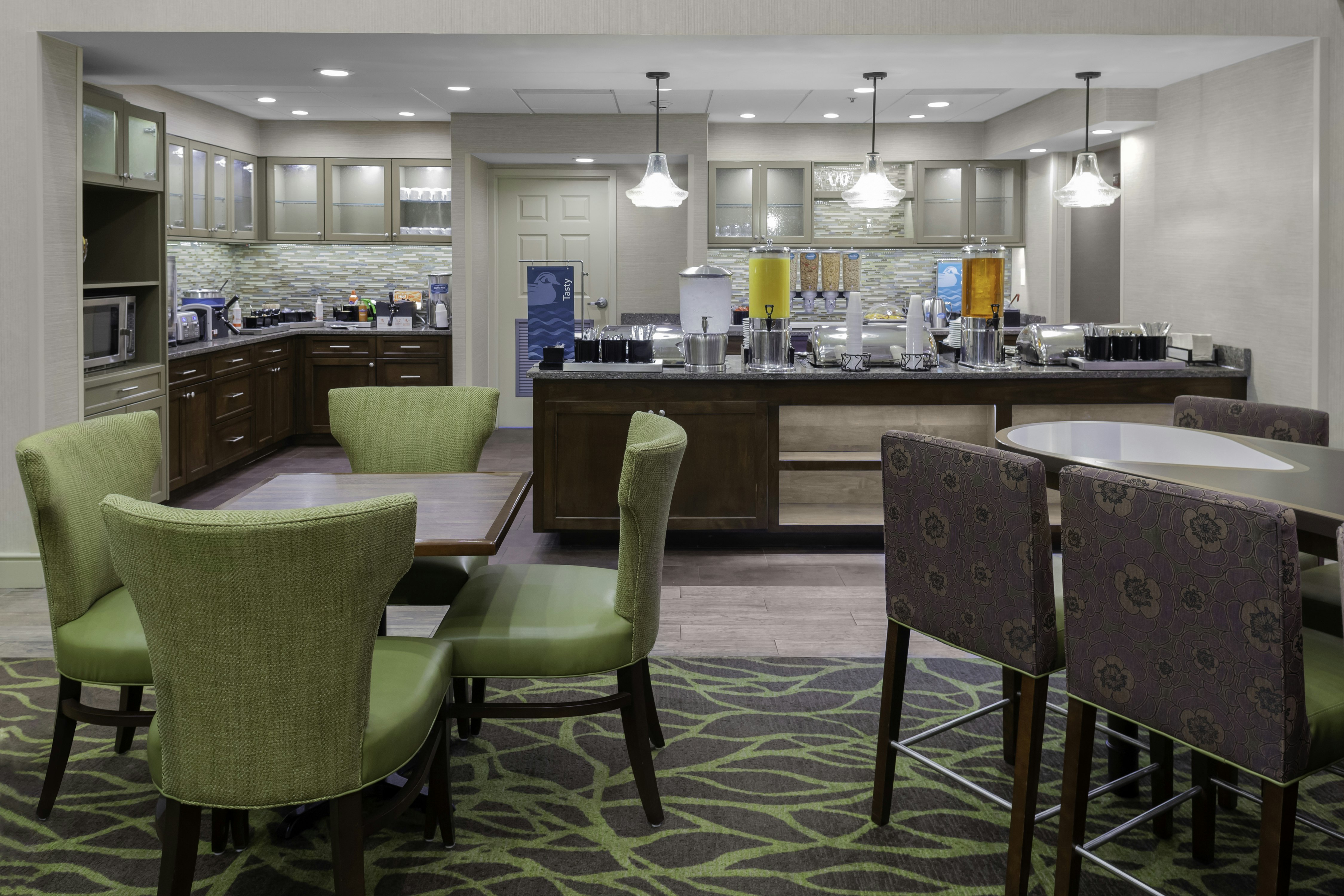 Homewood Suites By Hilton Tallahassee 6/19