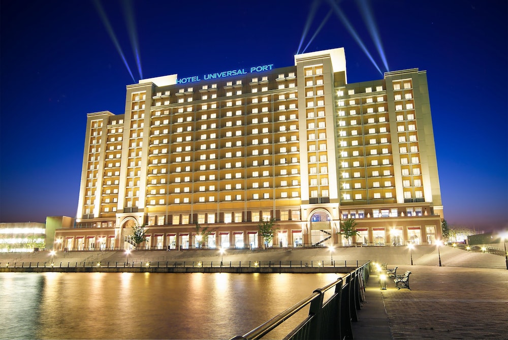 HOTEL UNIVERSAL PORT in OSAKA