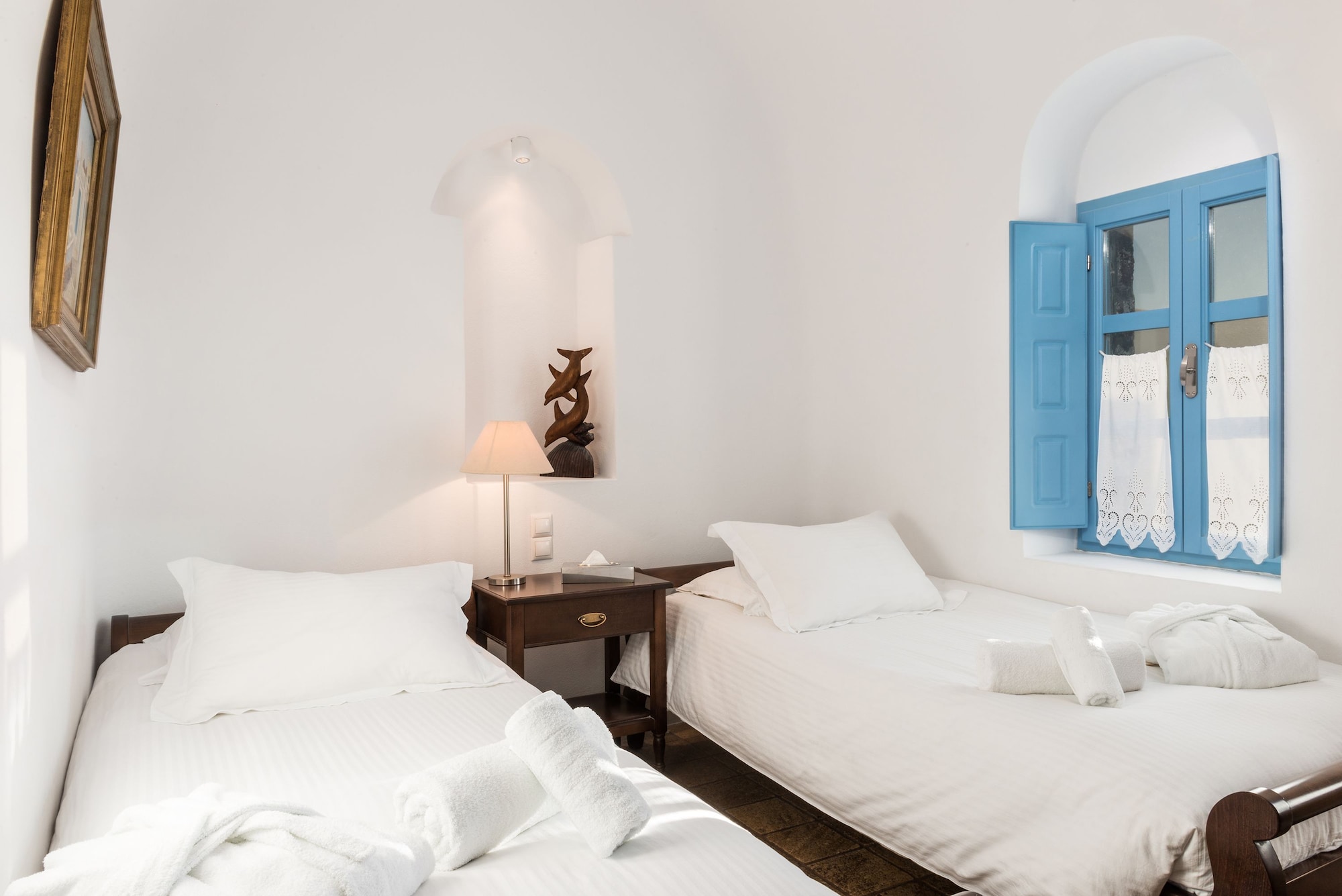 Executive, Suite, Queen and Twin Beds, Caldera View