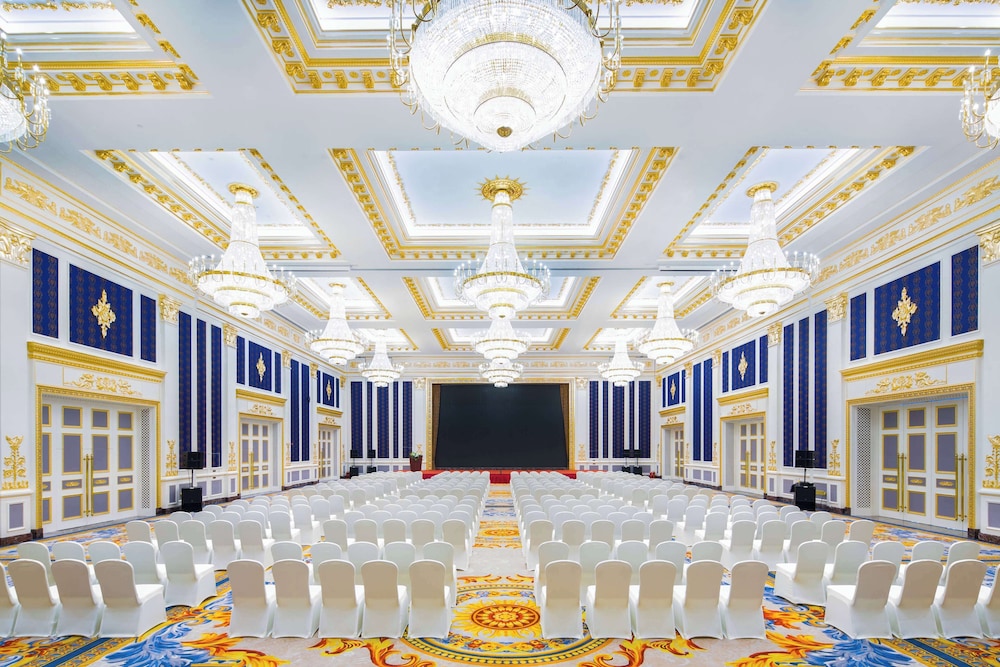 Howard Johnson Plaza By Wyndham Ningbo 30/50