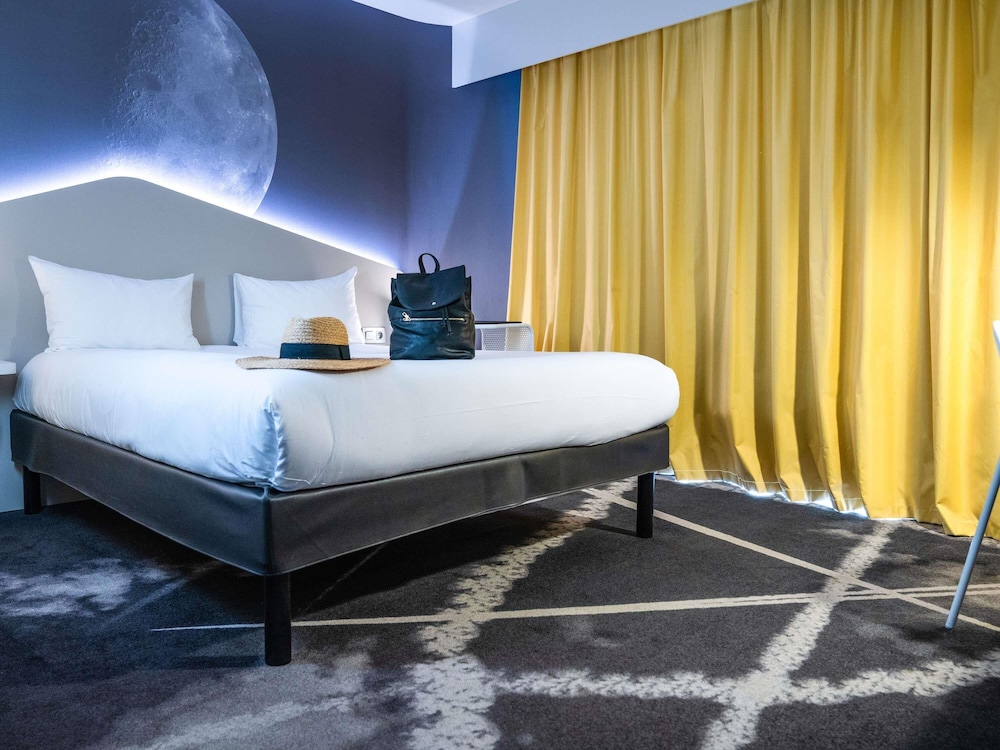 COMFORT, DOUBLE BED