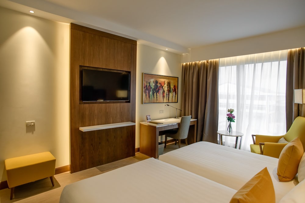 Crowne Plaza Nairobi Airport 19/78