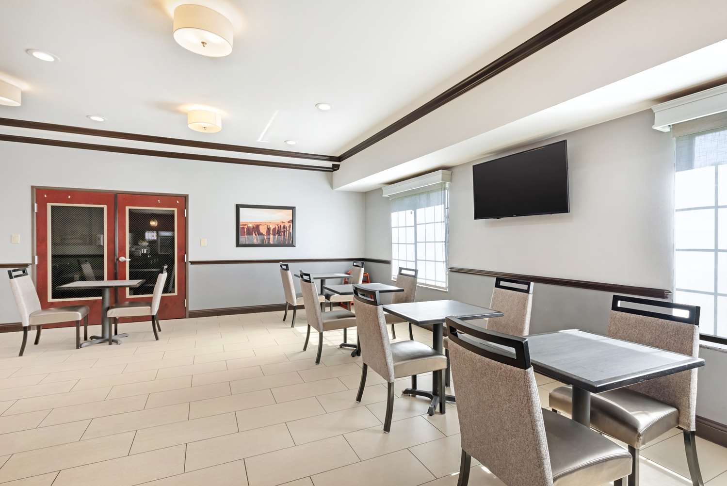 Best Western Carthage Inn & Suites 10/13