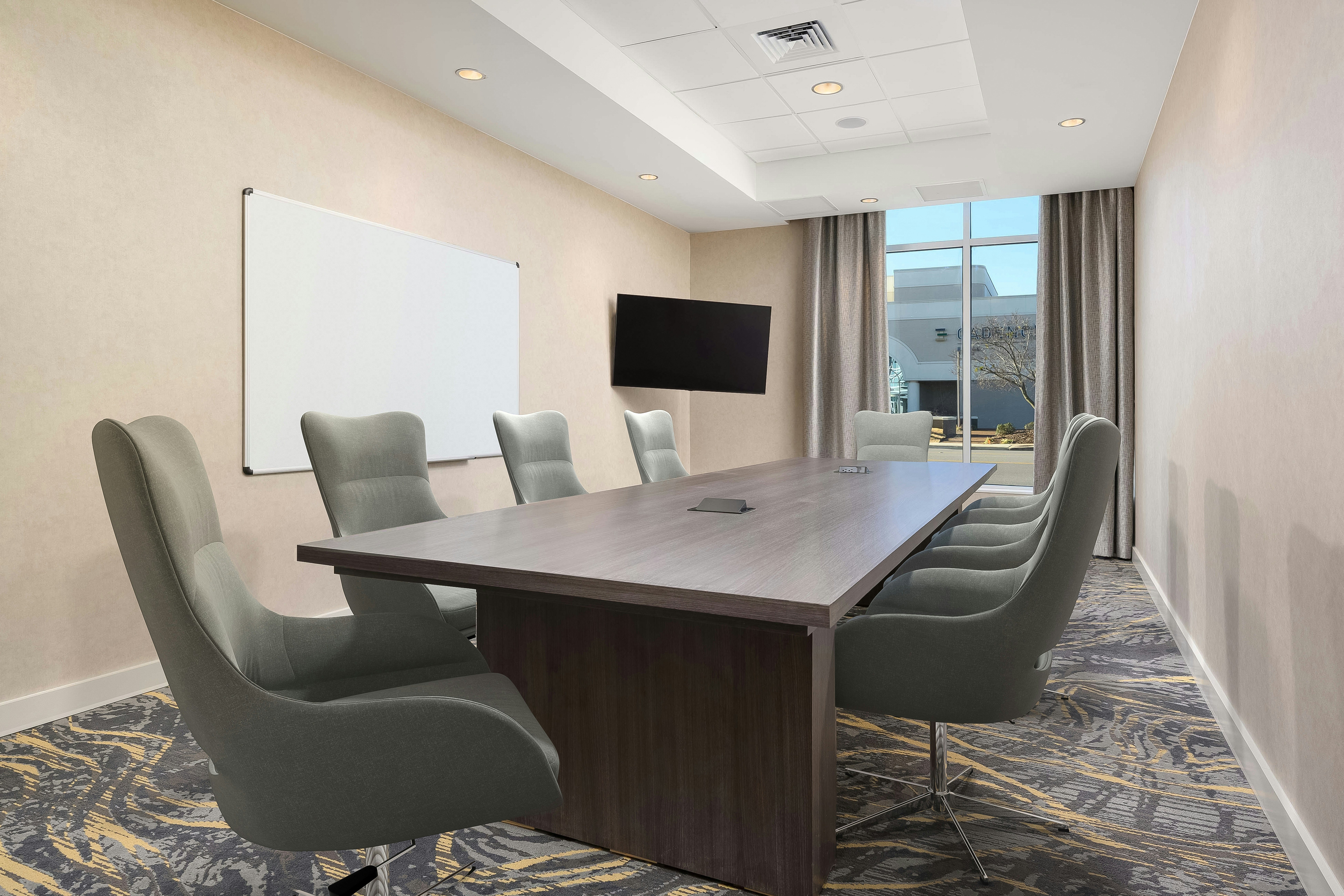 Hampton Inn and Suites Huntsville Downtown 16/21