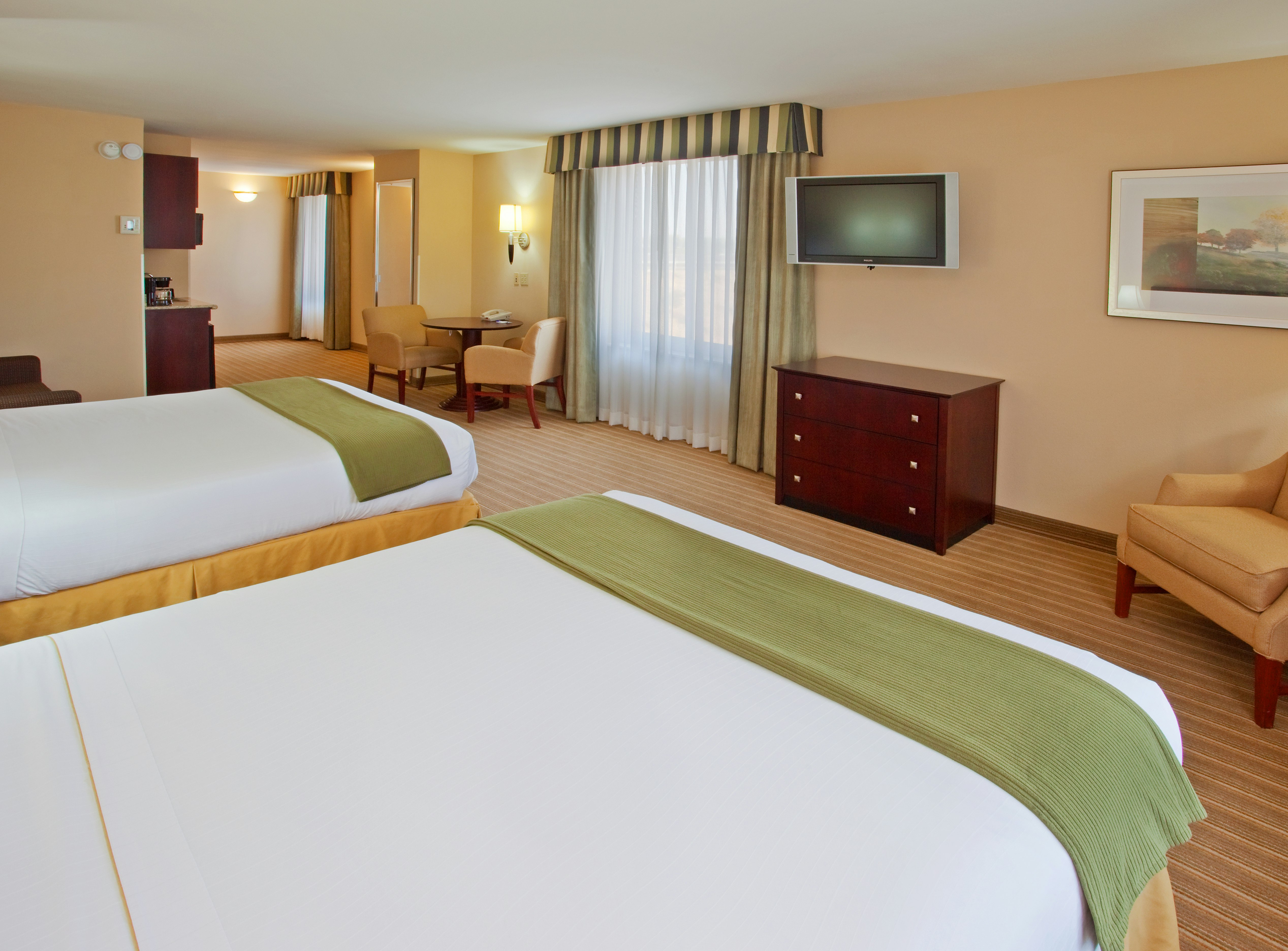 Holiday Inn Express Hotel And Suites Fresno River Park Hwy 41 16/50