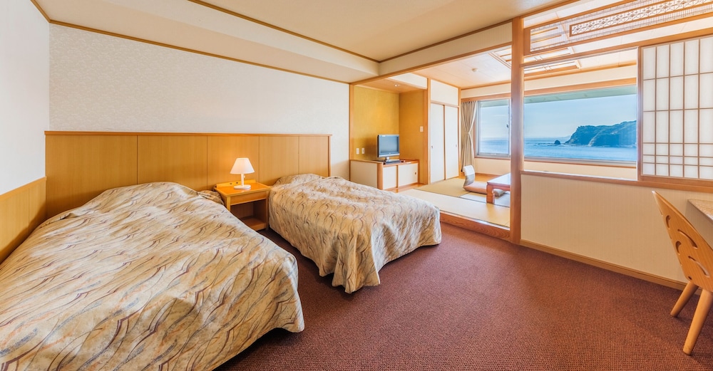Mikazuki Seapark Hotel Awa Kamogawa (ex. Kamogawa Hotel Mikazuki) 11/50