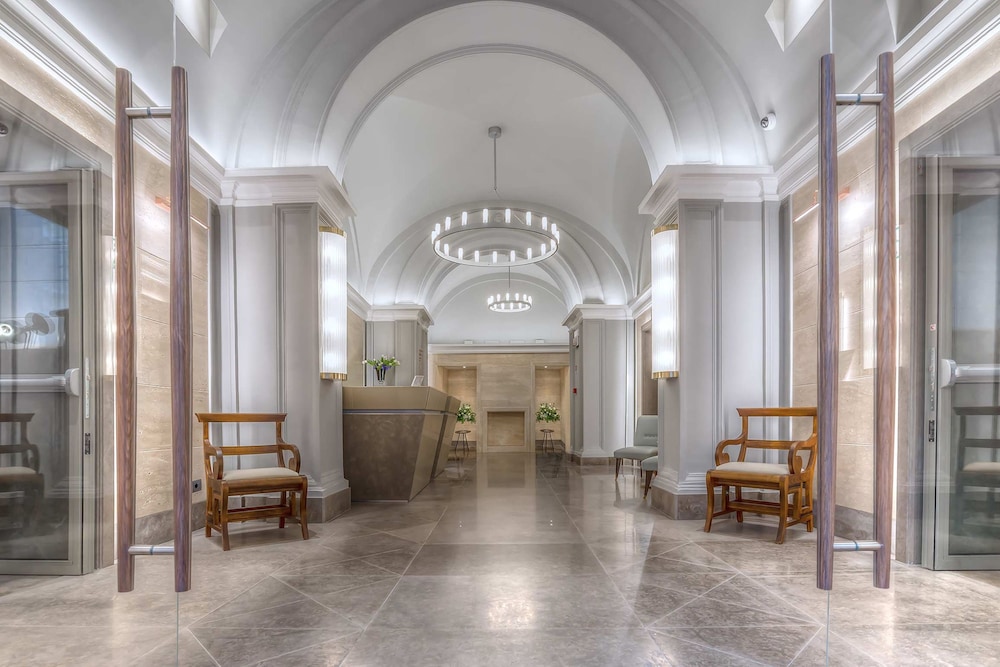 Lobby at Hotel Martis Palace, ROME