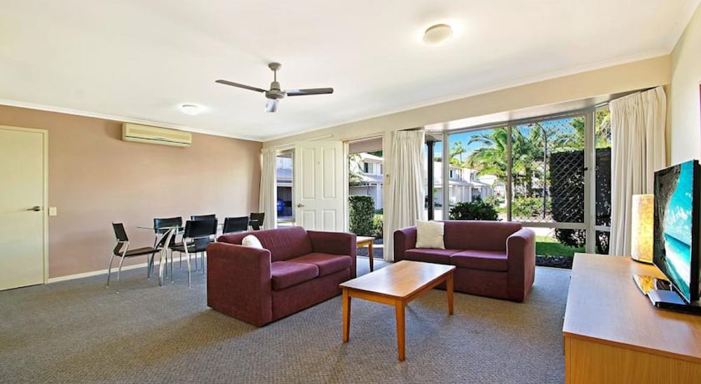 Ivory Palms Resort 58/79