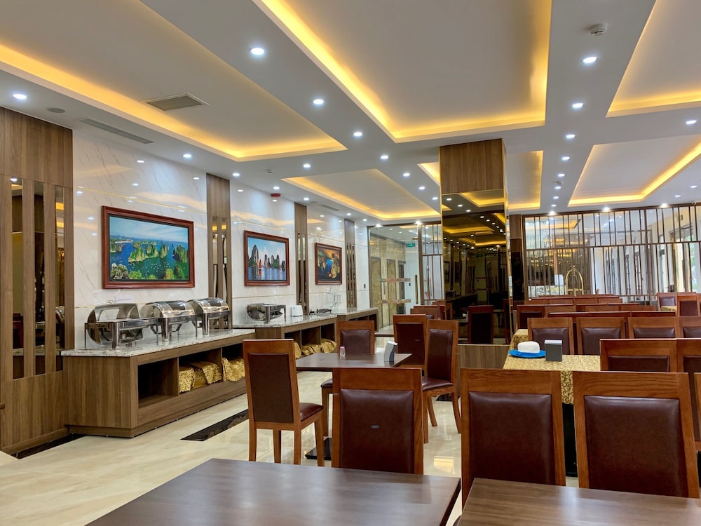 Hotel Emma 46/50